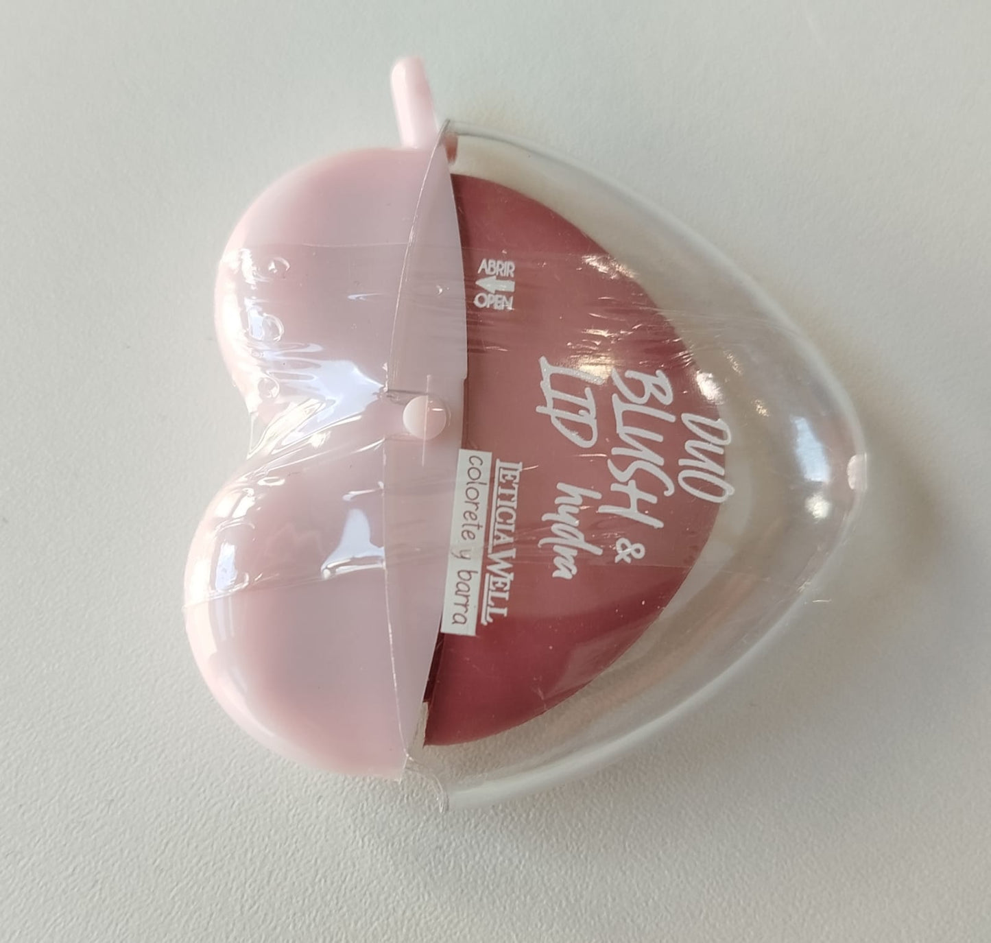 BARRA DE LABIOS + COLORETE - LETICIA WELL